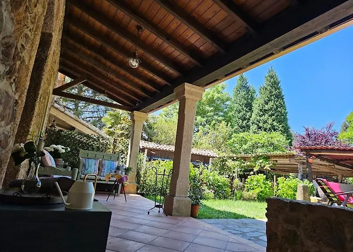 A Casa Dos Avos Es Una Casa De Piedra De 1850 Con Piscina Y En Plena Naturaleza En Galicia 拉科鲁尼亚照片